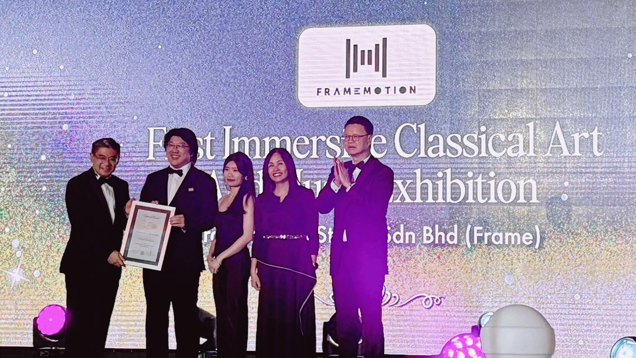 award2_090225